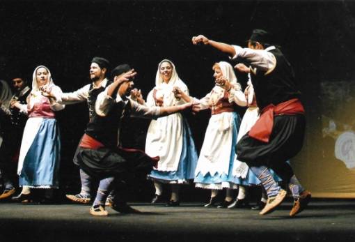 Χορευτικό σεργιάνι με νησιωτικό «άρωμα» στις Βελιές