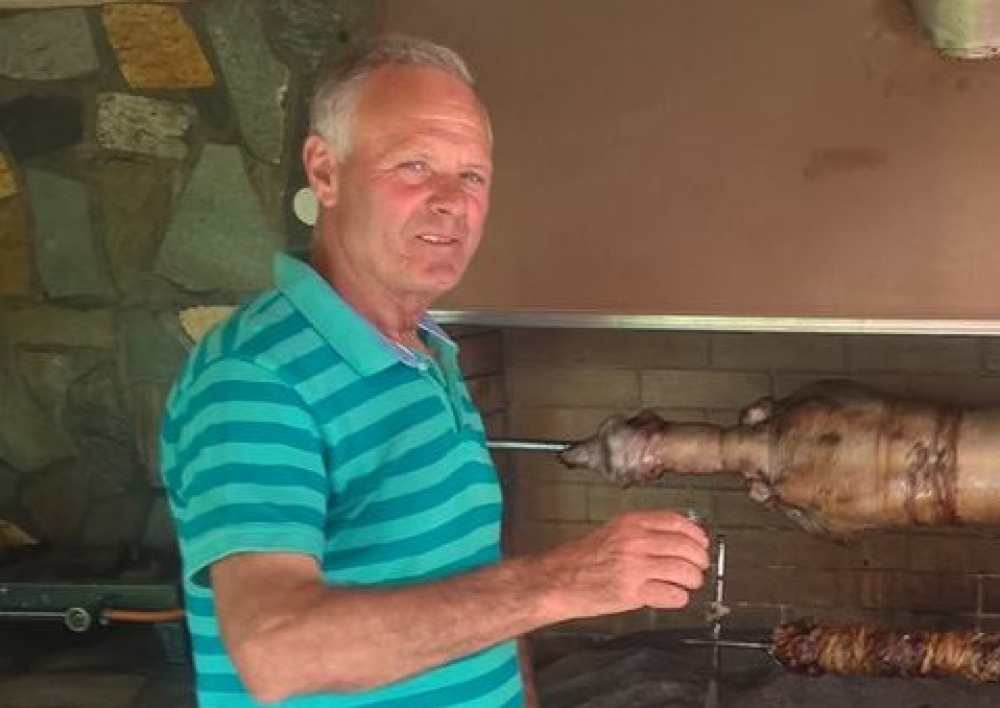 &Sigma;&omicron;&kappa;! &Sigma;&kappa;ό&tau;&omega;&sigma;&alpha;&nu; &tau;&omicron;&nu; &Gamma;&iota;ώ&rho;&gamma;&omicron; &Alpha;&rho;&phi;ά&nu;&eta; &sigma;&tau;&omicron; &kappa;έ&nu;&tau;&rho;&omicron; &tau;&eta;&sigmaf; &Sigma;&pi;ά&rho;&tau;&eta;&sigmaf;!