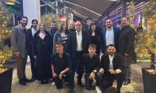 &Omega;&delta;&epsilon;ί&omicron; &tau;&eta;&sigmaf; &Sigma;&pi;ά&rho;&tau;&eta;&sigmaf;&hellip; &laquo;&chi;&alpha;&iota;&rho;έ&tau;&eta;&sigma;&epsilon;&raquo; &tau;&iota;&sigmaf; &delta;&eta;&mu;&omicron;&tau;&iota;&kappa;έ&sigmaf; &epsilon;&kappa;&delta;&eta;&lambda;ώ&sigma;&epsilon;&iota;&sigmaf;