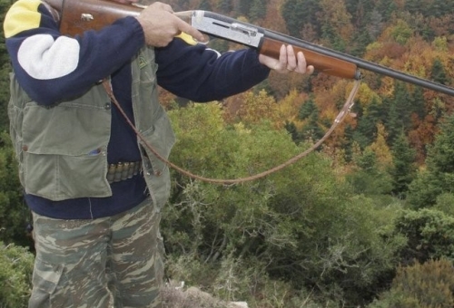 Ευνοϊκές ρυθμίσεις για τις άδειες κυνηγετικών όπλων