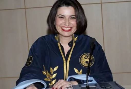 Ο Βλαχιώτης τιμά τη Σοφία Ζυγά