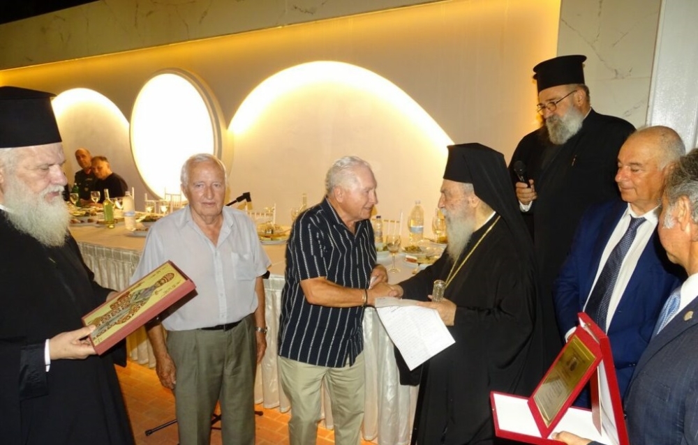 &Alpha;&nu;&tau;&alpha;&pi;έ&delta;&omega;&sigma;&epsilon; &mu;&epsilon; &tau;&iota;&mu;έ&sigmaf; &kappa;&alpha;&iota; &epsilon;&upsilon;&lambda;&omicron;&gamma;ί&alpha; &tau;&eta;&nu; &alpha;&gamma;ά&pi;&eta; &kappa;&alpha;&iota; &alpha;&phi;&omicron;&sigma;ί&omega;&sigma;&eta; &tau;&eta;&sigmaf; &omicron;&mu;&omicron;&gamma;έ&nu;&epsilon;&iota;&alpha;&sigmaf; &eta; &Iota;&Mu;&Mu;&Sigma;