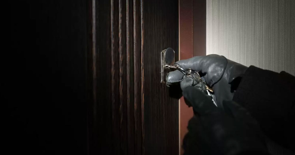 &laquo;&Pi;&omicron;&nu;&tau;&iota;&kappa;ό&sigmaf;&raquo; &pi;&omicron;&upsilon; &rho;ή&mu;&alpha;&zeta;&epsilon; &tau;&omicron; &Gamma;ύ&theta;&epsilon;&iota;&omicron; &sigma;&tau;&alpha; &chi;έ&rho;&iota;&alpha; &tau;&eta;&sigmaf; &Epsilon;&Lambda;&Alpha;&Sigma;