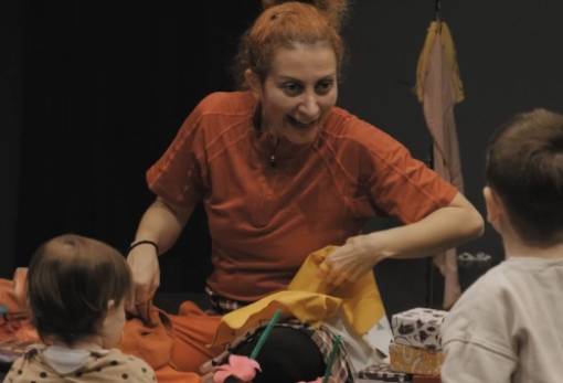 «Αγάπη είναι»: Μια θεατρική εμπειρία για λιλιπούτειους θεατές στο Μουσείο Ελιάς και Λαδιού