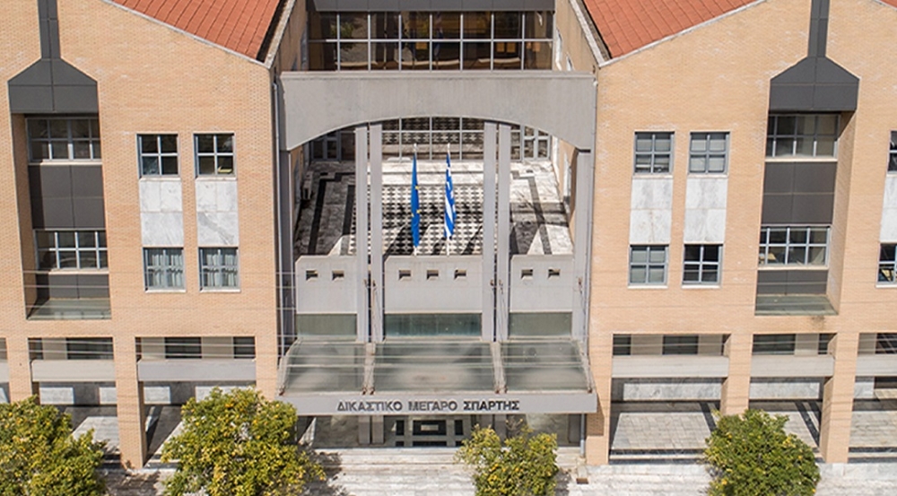 Αμετακίνητοι οι δικηγόροι της Σπάρτης απέχουν ως τα τέλη του έτους