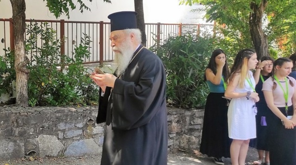 &Tau;&alpha; &kappa;&omicron;&rho;ί&tau;&sigma;&iota;&alpha; &tau;&eta;&sigmaf; &alpha;΄ &kappa;&alpha;&tau;&alpha;&sigma;&kappa;&eta;&nu;&omega;&tau;&iota;&kappa;ή&sigmaf; &pi;&epsilon;&rho;&iota;ό&delta;&omicron;&upsilon; &sigma;&tau;&eta;&nu; &Tau;&alpha;ϋ&gamma;έ&tau;&eta; &epsilon;&pi;&iota;&sigma;&kappa;έ&phi;&theta;&eta;&kappa;&epsilon; &omicron; &Mu;&eta;&tau;&rho;&omicron;&pi;&omicron;&lambda;ί&tau;&eta;&sigmaf; &Epsilon;&upsilon;&sigma;&tau;ά&theta;&iota;&omicron;&sigmaf;