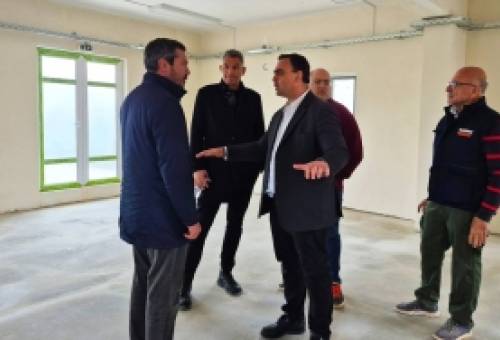 Επιταχύνονται οι εργασίες στο υπό ανέγερση σχολικό συγκρότημα Ελαφονήσου