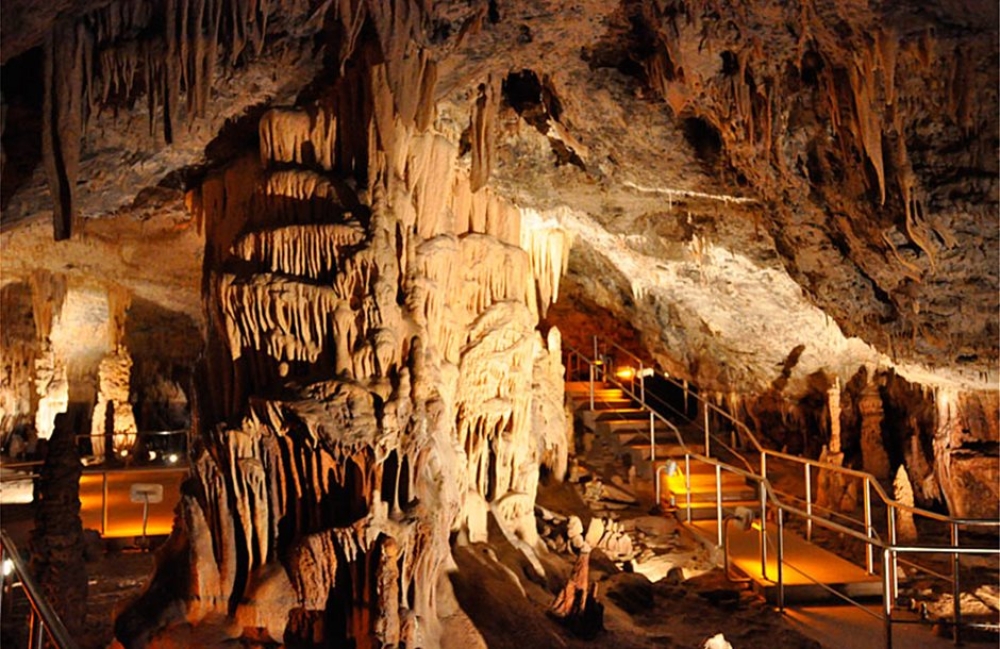 &Epsilon;&pi;&iota;&sigma;&kappa;έ&psi;&iota;&mu;&omicron; &kappa;&alpha;&iota; &tau;&omicron;&nu; &Sigma;&epsilon;&pi;&tau;έ&mu;&beta;&rho;&iota;&omicron; &tau;&omicron; &Sigma;&pi;ή&lambda;&alpha;&iota;&omicron; &Kappa;&alpha;&sigma;&tau;&alpha;&nu;&iota;ά&sigmaf;