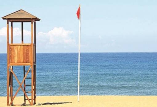 Ναυαγοσωστική κάλυψη για την παραλία Νεάπολης