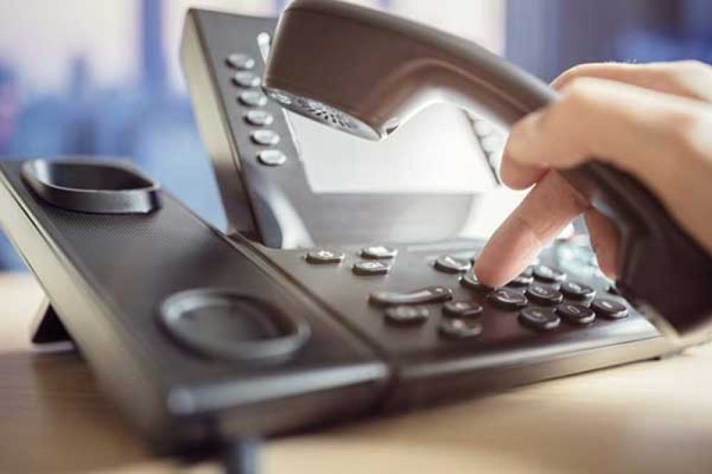 &Alpha;&pi;&alpha;&tau;&epsilon;ώ&nu;&epsilon;&sigmaf; &laquo;έ&phi;&alpha;&gamma;&alpha;&nu;&raquo; &tau;&iota;&mu;&alpha;&lambda;&phi;ή &mu;&epsilon;&gamma;ά&lambda;&eta;&sigmaf; &alpha;&xi;ί&alpha;&sigmaf; &sigma;&epsilon; &chi;&omega;&rho;&iota;ό &tau;&omicron;&upsilon; &Delta;. &Epsilon;&upsilon;&rho;ώ&tau;&alpha;