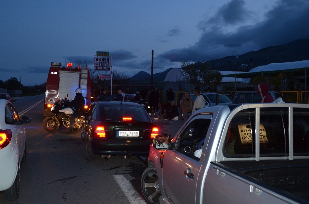 &Mu;&epsilon;&gamma;ά&lambda;&eta; &alpha;&nu;&alpha;&sigma;&tau;ά&tau;&omega;&sigma;&eta; &chi;&omega;&rho;ί&sigmaf; &lambda;ό&gamma;&omicron; &sigma;&tau;&iota;&sigmaf; &Alpha;&mu;ύ&kappa;&lambda;&epsilon;&sigmaf;
