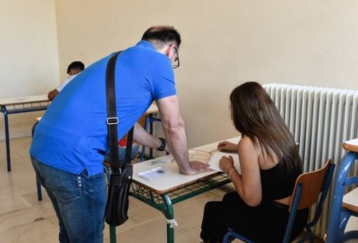 Το δικό σας σχόλιο: «Κύριε πρωθυπουργέ, ντροπή»
