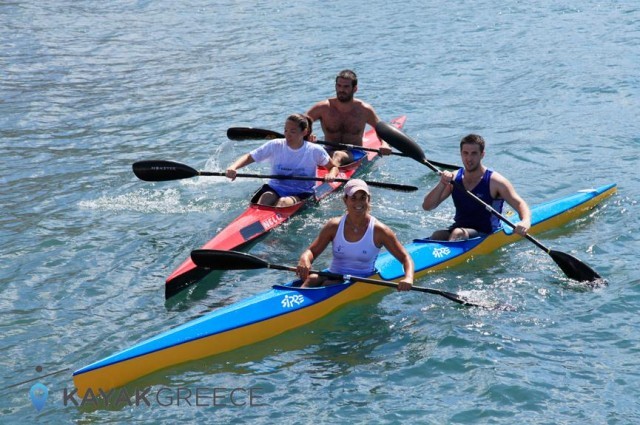 &Iota;&delta;&alpha;&nu;&iota;&kappa;ό &tau;&omicron; &xi;&epsilon;&kappa;ί&nu;&eta;&mu;&alpha; &tau;&eta;&sigmaf; kayak Greece &alpha;&pi;ό &tau;&eta; &Nu;&epsilon;ά&pi;&omicron;&lambda;&eta; &Beta;&omicron;&iota;ώ&nu;
