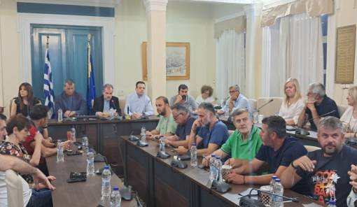 &Alpha;&nu;&alpha;&sigma;ύ&nu;&theta;&epsilon;&sigma;&eta; &tau;&omega;&nu; &omicron;&rho;&gamma;ά&nu;&omega;&nu; &tau;&omicron;&upsilon; &Delta;. &Sigma;&pi;ά&rho;&tau;&eta;&sigmaf;: &Alpha;&mu;&epsilon;&tau;ά&beta;&lambda;&eta;&tau;&omicron; &tau;&omicron; &pi;&rho;&omicron;&epsilon;&delta;&rho;&epsilon;ί&omicron; &Delta;&Sigma;, &laquo;&pi;&lambda;&epsilon;&iota;&omicron;&psi;&eta;&phi;&iota;&kappa;ή&raquo; &eta; &nu;έ&alpha; &Epsilon;&pi;&iota;&tau;&rho;&omicron;&pi;ή