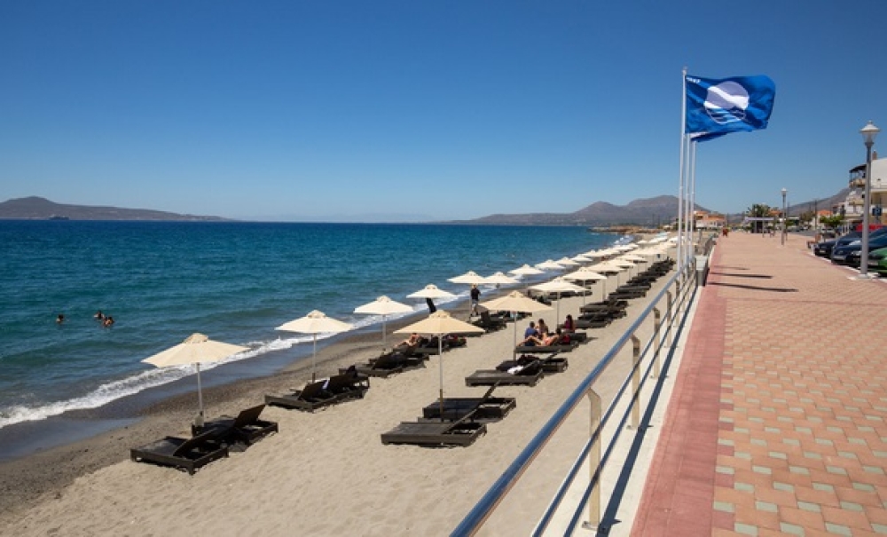 35 &chi;&rho;ό&nu;&iota;&alpha; &sigma;&tau;&omicron;&nu; &laquo;&alpha;&phi;&rho;ό&raquo; &tau;&eta;&sigmaf; &omicron;&iota;&kappa;&omicron;&lambda;&omicron;&gamma;&iota;&kappa;ή&sigmaf; &alpha;&rho;&iota;&sigma;&tau;&epsilon;ί&alpha;&sigmaf; &eta; &alpha;&kappa;&tau;ή &Nu;&epsilon;ά&pi;&omicron;&lambda;&eta;&sigmaf; &Beta;&omicron;&iota;ώ&nu;