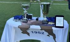 &Sigma;&tau;&eta; &sigma;έ&nu;&tau;&rho;&alpha; &alpha;&rho;&chi;έ&sigmaf; &Omicron;&kappa;&tau;&omega;&beta;&rho;ί&omicron;&upsilon; &tau;&omicron; &Kappa;ύ&pi;&epsilon;&lambda;&lambda;&omicron; &Lambda;&alpha;&kappa;&omega;&nu;ί&alpha;&sigmaf;