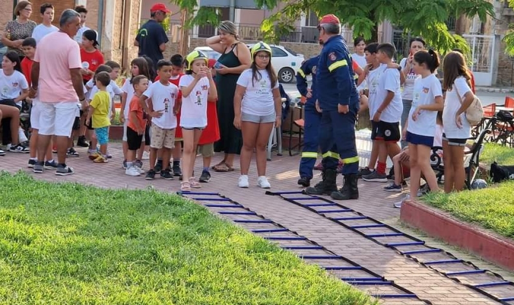 &Pi;&upsilon;&rho;&omicron;&sigma;&beta;&epsilon;&sigma;&tau;&iota;&kappa;ή &pi;&alpha;&iota;&delta;&epsilon;ί&alpha; &gamma;&iota;&alpha; ό&lambda;&omicron;&upsilon;&sigmaf; &kappa;&alpha;&iota; &phi;έ&tau;&omicron;&sigmaf; &sigma;&tau;&eta; &Lambda;&alpha;&kappa;&omega;&nu;ί&alpha;