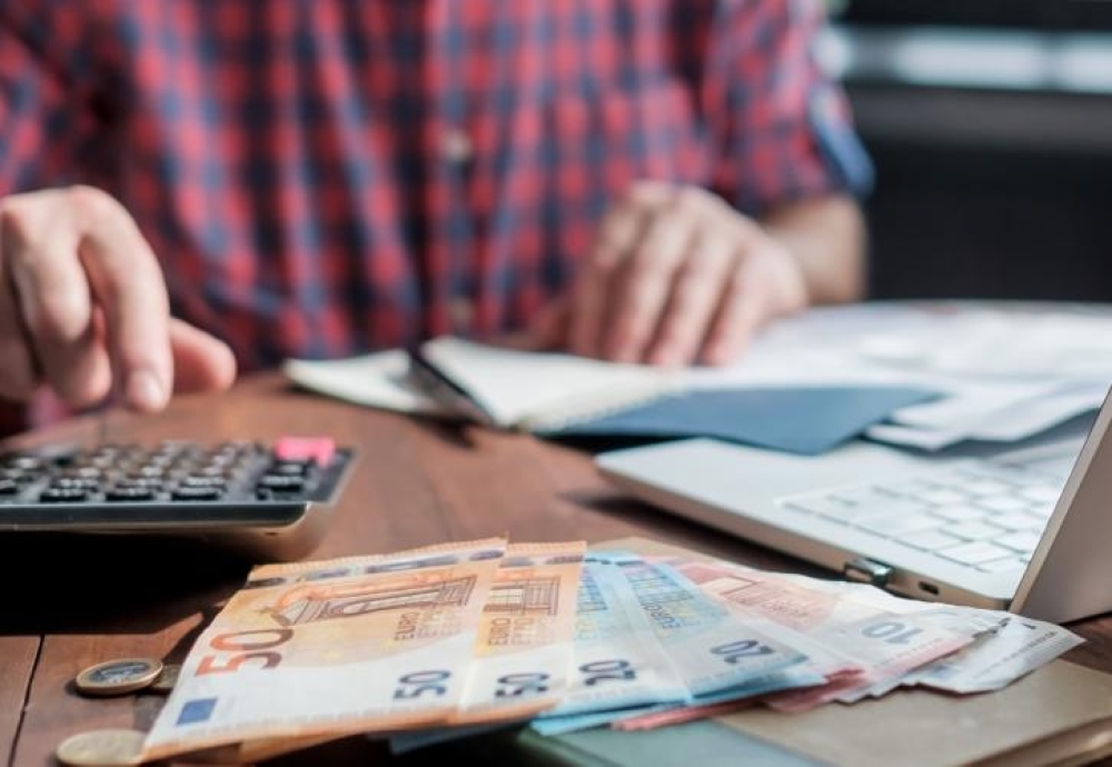 &Pi;&Epsilon;&Sigma;&Pi;: &laquo;&Mu;&pi;&omicron;&rho;&epsilon;ί &nu;&alpha; &gamma;&omicron;&nu;&alpha;&tau;ί&sigma;&omicron;&upsilon;&nu; &tau;&iota;&sigmaf; &Mu;&mu;&Epsilon;&raquo; &tau;&alpha; &phi;&omicron;&rho;&omicron;-&pi;&rho;ό&sigma;&tau;&iota;&mu;&alpha; &laquo;&phi;&omega;&tau;&iota;ά&raquo;