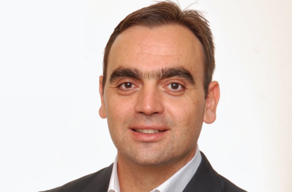 &Kappa;&omicron;&mu;&beta;&iota;&kappa;ή &theta;&epsilon;&omega;&rho;&omicron;ύ&nu; &sigma;&tau;&eta; &Nu;&Delta; &tau;&eta;&nu; &pi;&alpha;&rho;&omicron;&upsilon;&sigma;ί&alpha; &Beta;&epsilon;&rho;&omicron;ύ&tau;&eta; &sigma;&tau;&omicron; &pi;&lambda;&epsilon;&upsilon;&rho;ό &tau;&omicron;&upsilon; &Pi;&tau;&omega;&chi;&omicron;ύ