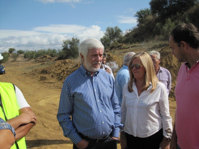 &Pi;&alpha;&rho;&alpha;&delta;ί&delta;&epsilon;&tau;&alpha;&iota; &sigma;&epsilon; έ&nu;&alpha; &chi;&rho;ό&nu;&omicron; &tau;&omicron; &Sigma;&kappa;&omicron;ύ&rho;&alpha;-&Pi;&upsilon;&rho;ί