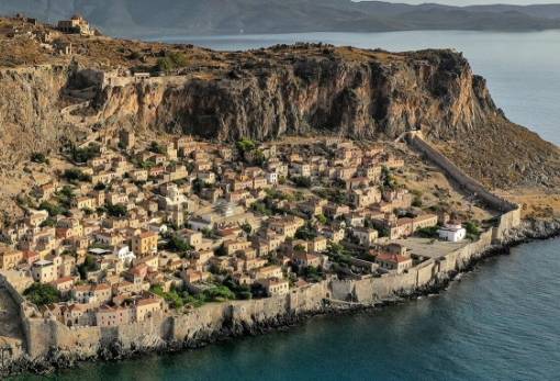 Κούλουμα με αετό, εδέσματα και μουσική στο Κάστρο Μονεμβασίας