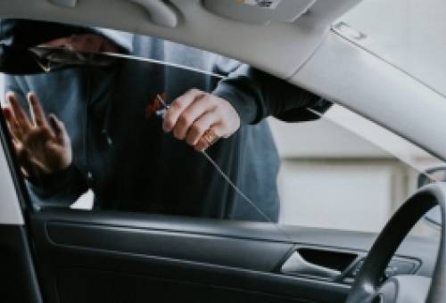 Οδηγούσε κλεμμένο όχημα χωρίς δίπλωμα υπό την επήρεια αλκοόλ στη Σπάρτη