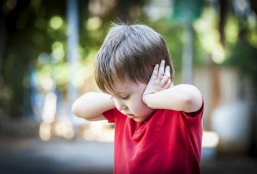 Αυξημένος κίνδυνος αυτισμού για παιδιά που βλέπουν πάνω από δύο ώρες τηλεόραση την ημέρα