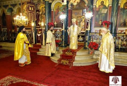 Η χριστουγεννιάτικη Θεία Λειτουργία στον Μητροπολιτικό Ναό Σπάρτης