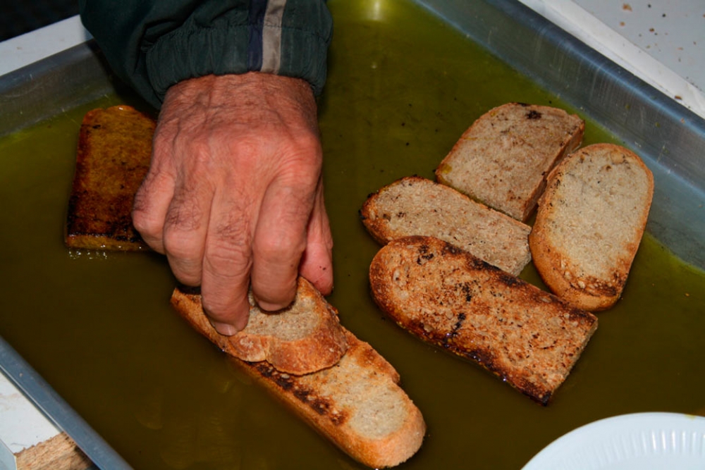 &laquo;&Gamma;&iota;&omicron;&rho;&tau;ή &Mu;&pi;&omicron;&upsilon;&kappa;&omicron;&upsilon;&beta;ά&lambda;&alpha;&sigmaf;&raquo; &tau;&omicron; &Sigma;ά&beta;&beta;&alpha;&tau;&omicron; &sigma;&tau;&omicron; &Kappa;&alpha;&sigma;&tau;ό&rho;&iota;!