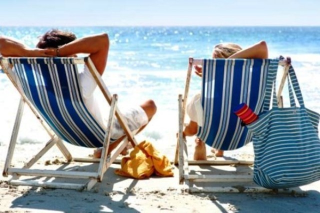 &Kappa;&omicron;&iota;&nu;&omega;&nu;&iota;&kappa;ό&sigmaf; &tau;&omicron;&upsilon;&rho;&iota;&sigma;&mu;ό&sigmaf; &Omicron;&Alpha;&Epsilon;&Delta;: &Alpha;&pi;ό 14 &Iota;&omicron;&upsilon;&lambda;ί&omicron;&upsilon; &eta; &upsilon;&pi;&omicron;&beta;&omicron;&lambda;ή &alpha;&iota;&tau;ή&sigma;&epsilon;&omega;&nu;