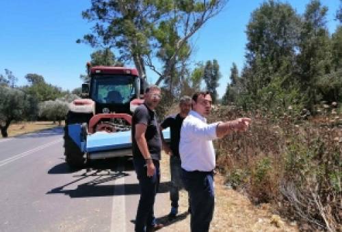 Καθαρίζεται στο σύνολό του το εθνικό και επαρχιακό οδικό δίκτυο της Λακωνίας