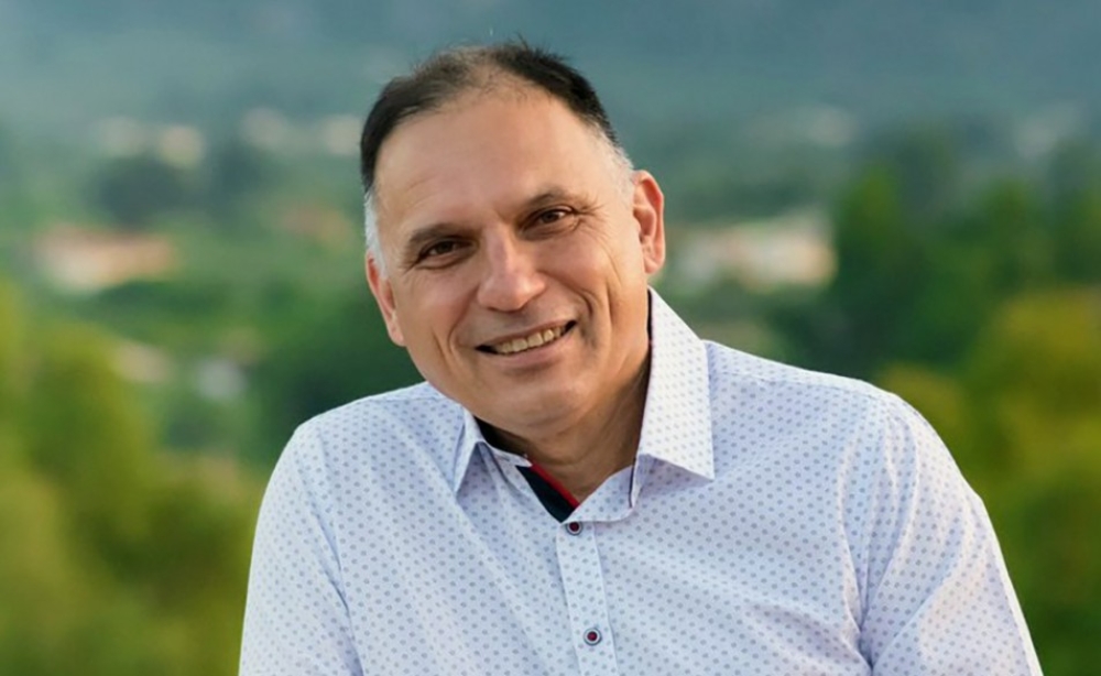 &laquo;&Eta; &Upsilon;&gamma;&epsilon;ί&alpha; &mu;&omicron;&upsilon;, &delta;&iota;&kappa;&alpha;ί&omega;&mu;ά &mu;&omicron;&upsilon;&raquo; &tau;&omicron;&nu;ί&zeta;&epsilon;&iota; &omicron; &Nu;. &Kappa;&rho;&eta;&tau;&iota;&kappa;ό&sigmaf;