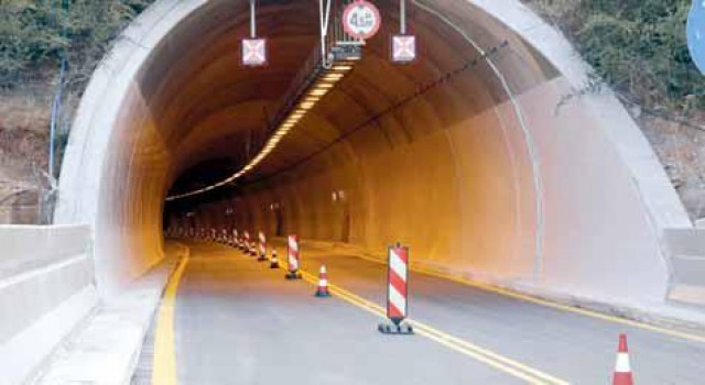 &Kappa;&upsilon;&kappa;&lambda;&omicron;&phi;&omicron;&rho;&iota;&alpha;&kappa;έ&sigmaf; &rho;&upsilon;&theta;&mu;ί&sigma;&epsilon;&iota;&sigmaf; &sigma;&tau;&eta; &sigma;ή&rho;&alpha;&gamma;&gamma;&alpha; &Alpha;&rho;&tau;&epsilon;&mu;&iota;&sigma;ί&omicron;&upsilon;