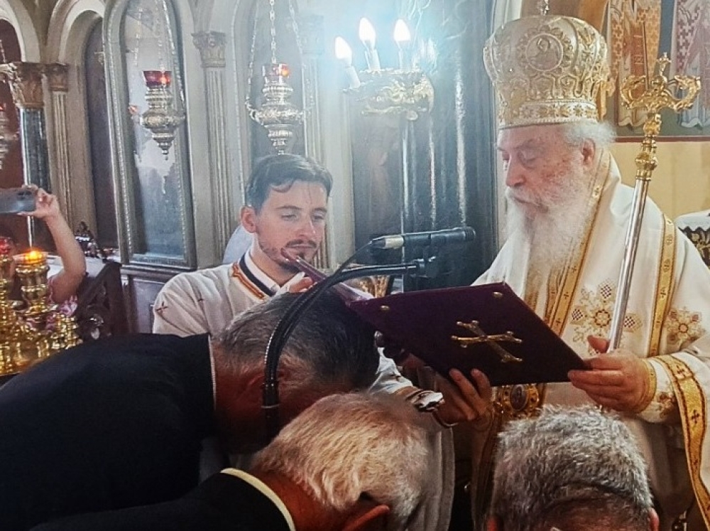 &Chi;&alpha;&rho;&mu;ό&sigma;&upsilon;&nu;&eta; &eta;&mu;έ&rho;&alpha; &sigma;&tau;&eta;&nu; &Alpha;&gamma;&gamma;&epsilon;&lambda;ώ&nu;&alpha; &mu;&epsilon; &chi;&epsilon;&iota;&rho;&omicron;&theta;&epsilon;&sigma;ί&epsilon;&sigmaf; &kappa;&alpha;&iota; &tau;&iota;&mu;&eta;&tau;&iota;&kappa;ή &delta;&iota;ά&kappa;&rho;&iota;&sigma;&eta;