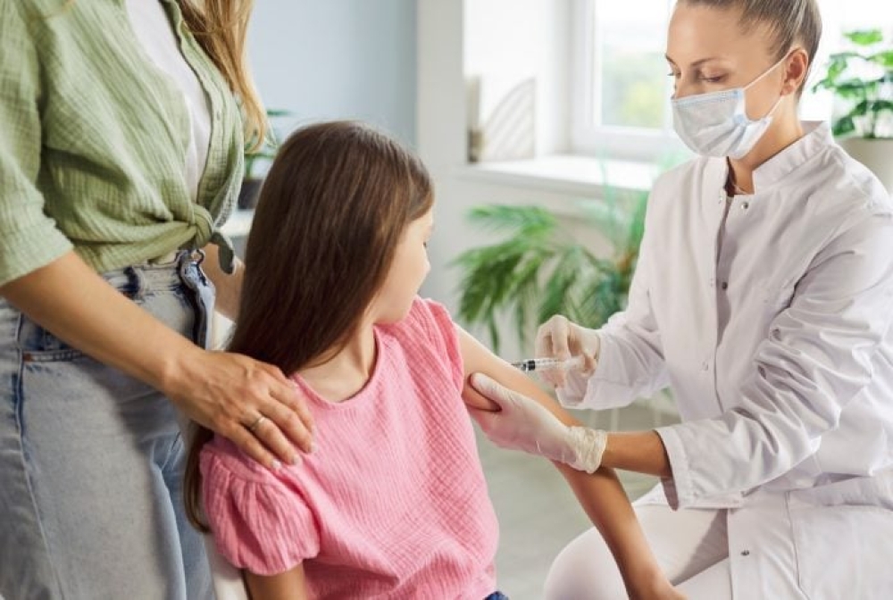 HPV:  &Mu;&eta;&delta;&epsilon;&nu;&iota;&kappa;&omicron;ί &theta;ά&nu;&alpha;&tau;&omicron;&iota; &sigma;&epsilon; &epsilon;&mu;&beta;&omicron;&lambda;&iota;&alpha;&sigma;&mu;έ&nu;&epsilon;&sigmaf; &nu;&epsilon;&alpha;&rho;έ&sigmaf; &gamma;&upsilon;&nu;&alpha;ί&kappa;&epsilon;&sigmaf;