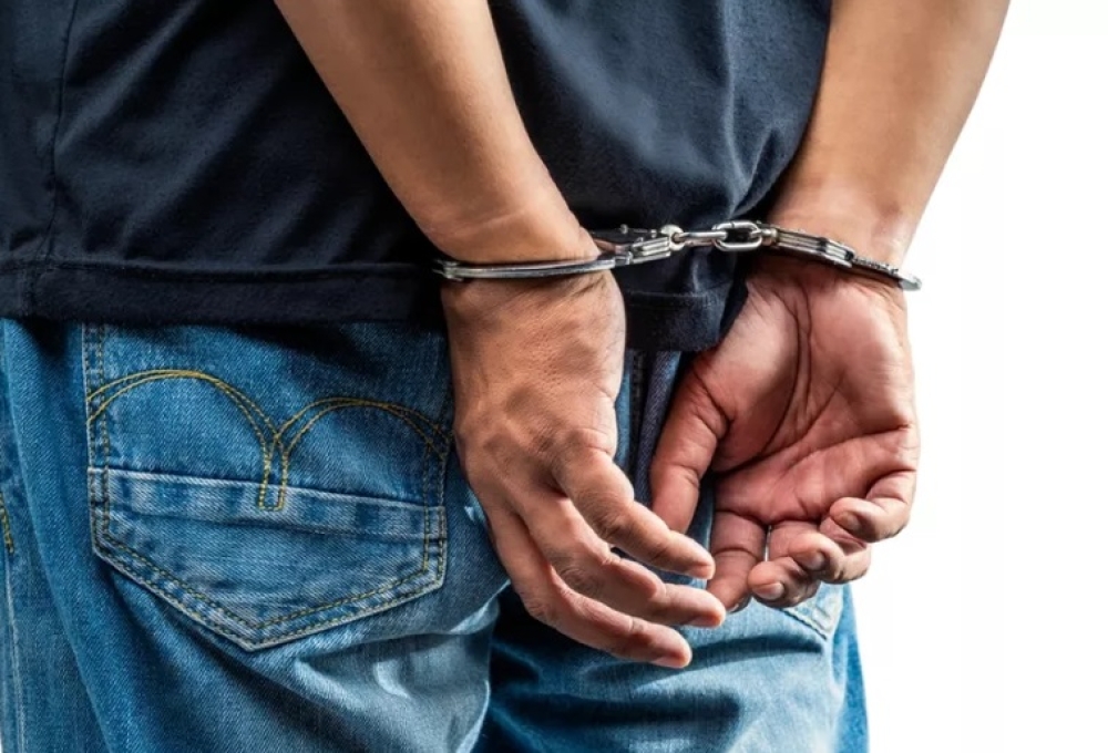 &Delta;&epsilon;&nu; έ&kappa;&alpha;&nu;&epsilon;&hellip; &delta;&iota;&alpha;&kappa;&omicron;&pi;έ&sigmaf; &eta; &pi;&alpha;&rho;&alpha;&nu;&omicron;&mu;ί&alpha; &sigma;&tau;&eta; &Lambda;&alpha;&kappa;&omega;&nu;ί&alpha;