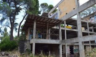 &Xi;&epsilon;&nu;ί&alpha; &Sigma;&pi;ά&rho;&tau;&eta;&sigmaf;, &eta; &delta;&epsilon;ύ&tau;&epsilon;&rho;&eta; &epsilon;&upsilon;&kappa;&alpha;&iota;&rho;ί&alpha;