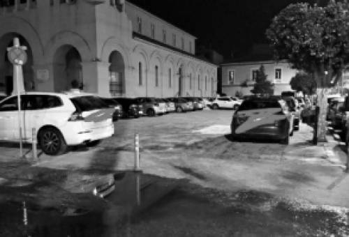 Πάρκινγκ Ι.Ν. Αγίου Νίκωνος Σπάρτης