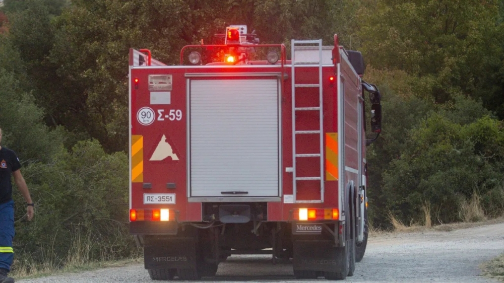 &Alpha;&nu;&alpha;&beta;&alpha;&theta;&mu;ί&zeta;&epsilon;&tau;&alpha;&iota; &omicron; &kappa;ί&nu;&delta;&upsilon;&nu;&omicron;&sigmaf; &phi;&omega;&tau;&iota;ά&sigmaf; &sigma;&tau;&eta; &Lambda;&alpha;&kappa;&omega;&nu;ί&alpha;