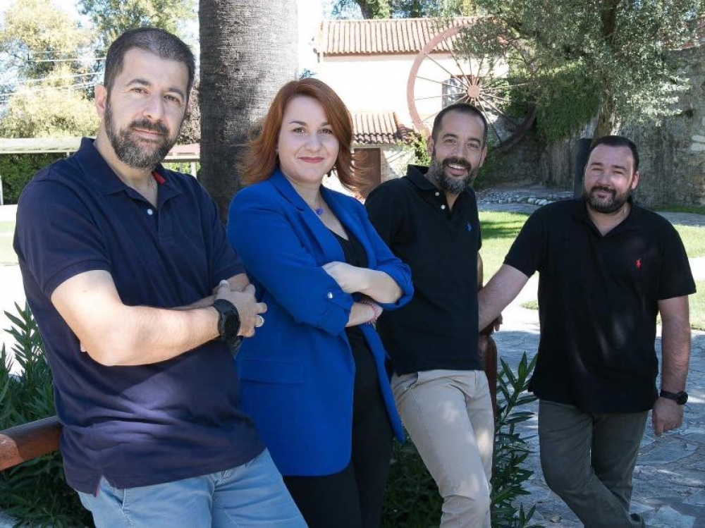 Λαϊκή βραδιά στο Μυστρά με τις «Γραμμές»