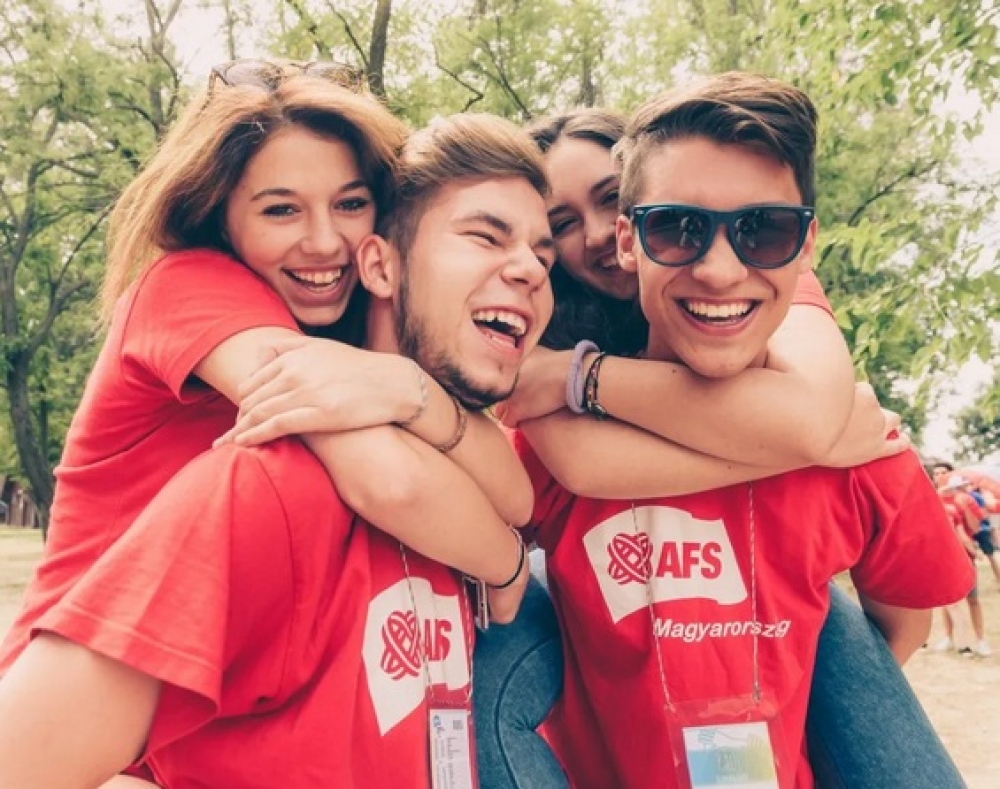 &Epsilon;&upsilon;&kappa;&alpha;&iota;&rho;ί&epsilon;&sigmaf; &upsilon;&pi;&omicron;&tau;&rho;&omicron;&phi;&iota;ώ&nu; &gamma;&iota;&alpha; Έ&lambda;&lambda;&eta;&nu;&epsilon;&sigmaf; &mu;&alpha;&theta;&eta;&tau;έ&sigmaf; &Lambda;&upsilon;&kappa;&epsilon;ί&omicron;&upsilon;