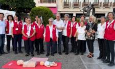 Έ&tau;&omicron;&iota;&mu;&omicron;&sigmaf; &gamma;&iota;&alpha; &epsilon;&theta;&epsilon;&lambda;&omicron;&nu;&tau;ή&sigmaf; &tau;&omicron;&upsilon; &Epsilon;&rho;&upsilon;&theta;&rho;&omicron;ύ &Sigma;&tau;&alpha;&upsilon;&rho;&omicron;ύ &omicron; &Theta;. &Delta;&alpha;&beta;ά&kappa;&eta;&sigmaf;