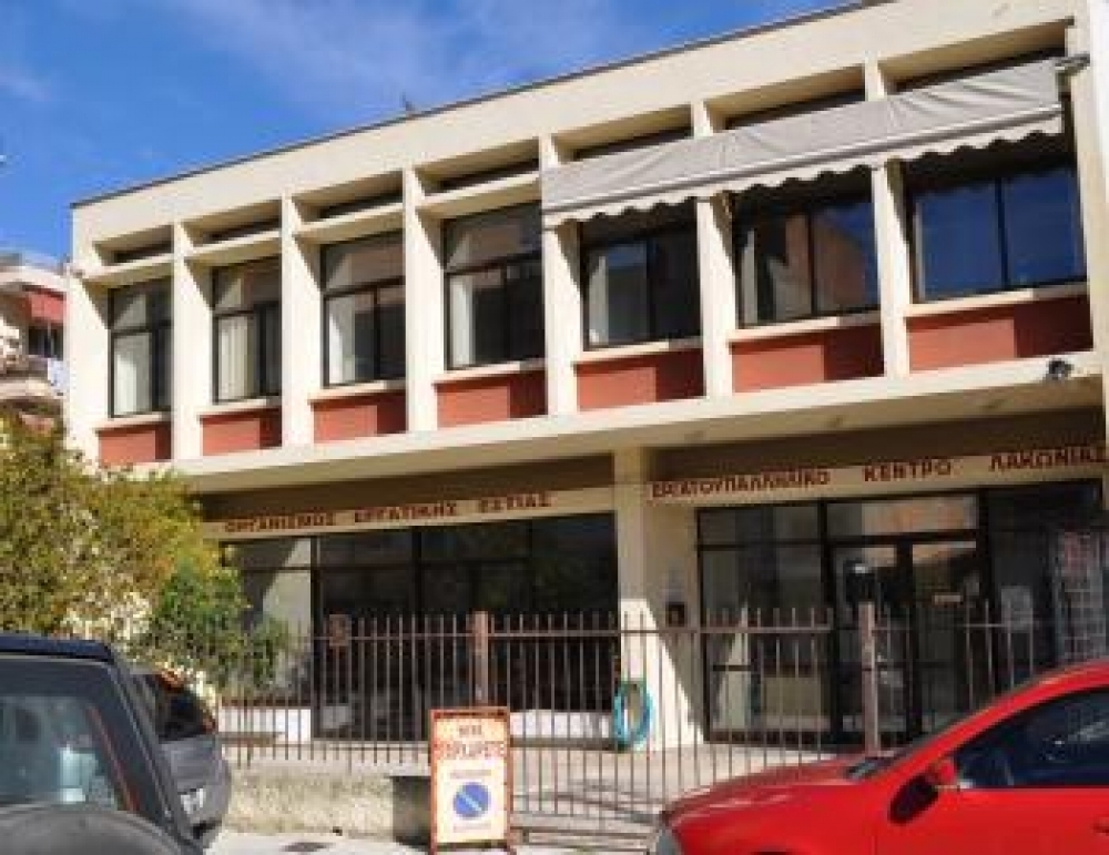 &Omicron;&iota; &alpha;&pi;&omicron;&phi;ά&sigma;&epsilon;&iota;&sigmaf; &tau;&omicron;&upsilon; 20&omicron;&upsilon; &Sigma;&upsilon;&nu;&epsilon;&delta;&rho;ί&omicron;&upsilon; &tau;&eta;&sigmaf; &Omicron;&Lambda;&Mu;&Epsilon; &sigma;&epsilon; &epsilon;&kappa;&delta;ή&lambda;&omega;&sigma;&eta; &sigma;&tau;&eta; &Sigma;&pi;ά&rho;&tau;&eta;