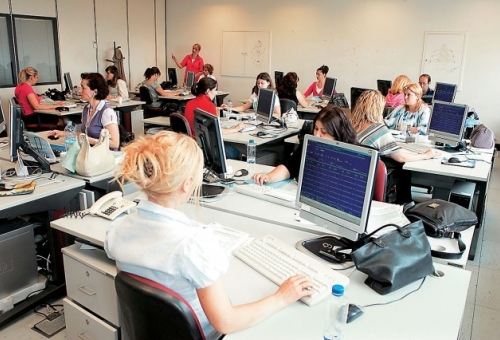 «Ανοίγουν» 2.500 θέσεις στην Πελοπόννησο