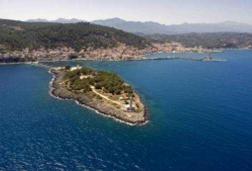 Εξερευνώντας τη νήσο Κρανάη του Γυθείου! (VIDEO)