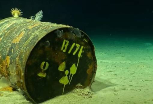 Ραδιενεργά βαρέλια στον Ατλαντικό: Διαρροές σε βάθος 4.700 μέτρων