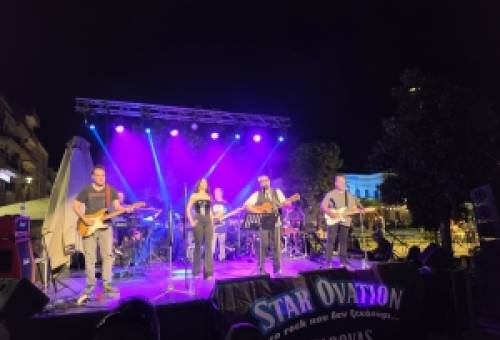 Retro Music Bar: Εκεί όπου η ροκ γίνεται πολιτισμός
