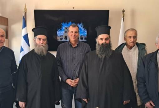 Συνάντηση Βακαλόπουλου με τα μέλη του Εκκλησιαστικού Συμβουλίου ΙΝ Αγίου Νίκωνος