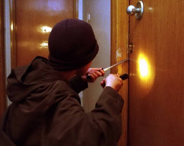 &amp;#8220;&Sigma;&tau;&alpha; &pi;&rho;ά&sigma;&alpha;&amp;#8221; &epsilon;&pi;ί&delta;&omicron;&xi;&omicron;&sigmaf; &delta;&iota;&alpha;&rho;&rho;ή&kappa;&tau;&eta;&sigmaf;