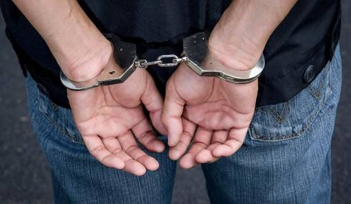 &Omicron; έ&lambda;&epsilon;&gamma;&chi;&omicron;&sigmaf; &sigma;&epsilon; ό&chi;&eta;&mu;&alpha; &sigma;&tau;&eta; &Sigma;&pi;ά&rho;&tau;&eta; &alpha;&pi;&omicron;&kappa;ά&lambda;&upsilon;&psi;&epsilon; &tau;&omicron; &laquo;&sigma;&kappa;&lambda;&eta;&rho;ό&raquo; &mu;&upsilon;&sigma;&tau;&iota;&kappa;ό